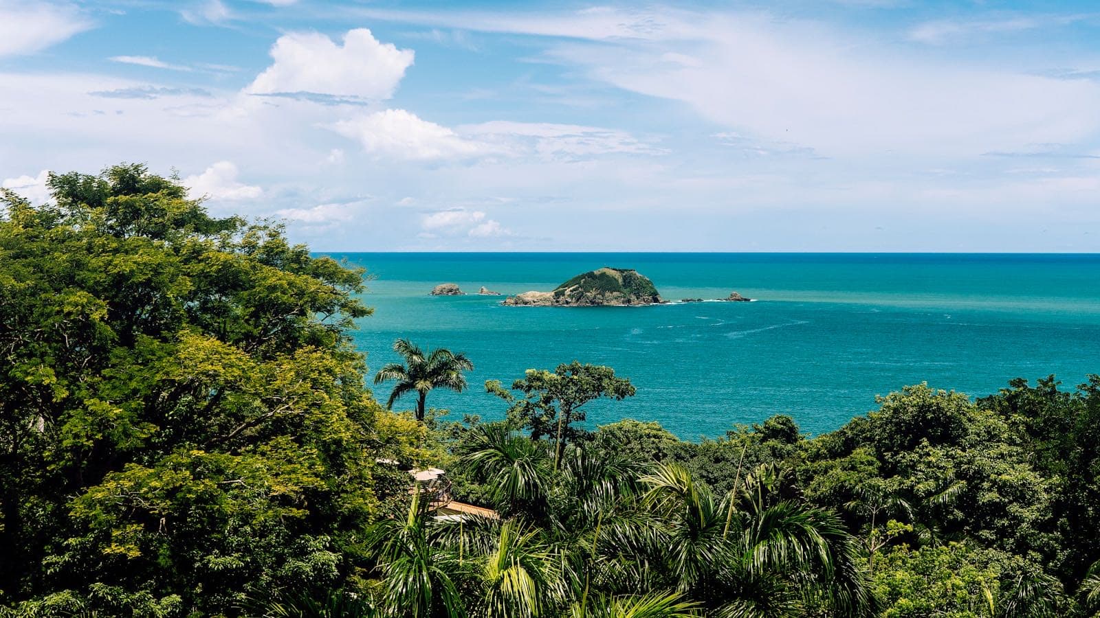 Jungle-covered coast at Manuel Antonio National Park in Costa Rica
